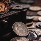 Historia pieniądza w zarysie