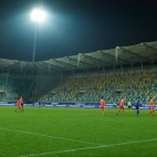 Przytłaczająca pustka stadionów