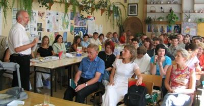 Nauczyciele z Liceum Ogólnokształcącego im. Mikołaja Kopernika w Tarnobrzegu, podczas wczorajszej rady pedagogicznej wysłuchali ostatnich wskazówek przed nadchodzącym rokiem szkolnym.
