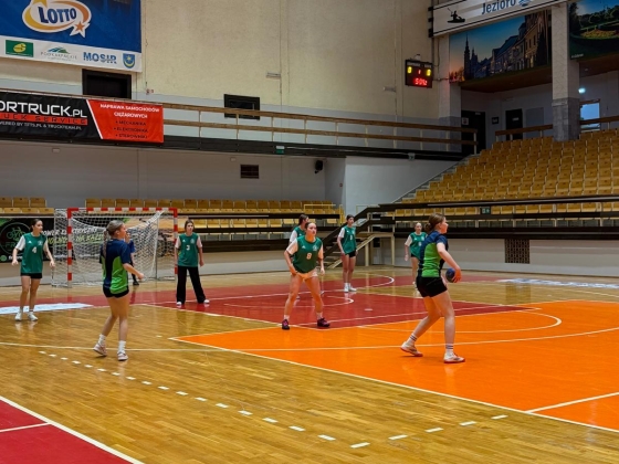 /pliki/tresc/rozmaitosci/siatka_tbg_26/siatka_26__04.jpg